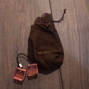 louis vuitton 90s pink hair dice